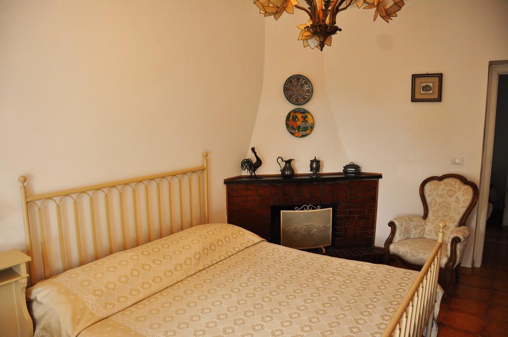 Villa Laura Sea View Apartments Santa Maria di Castellabate Ngoại thất bức ảnh