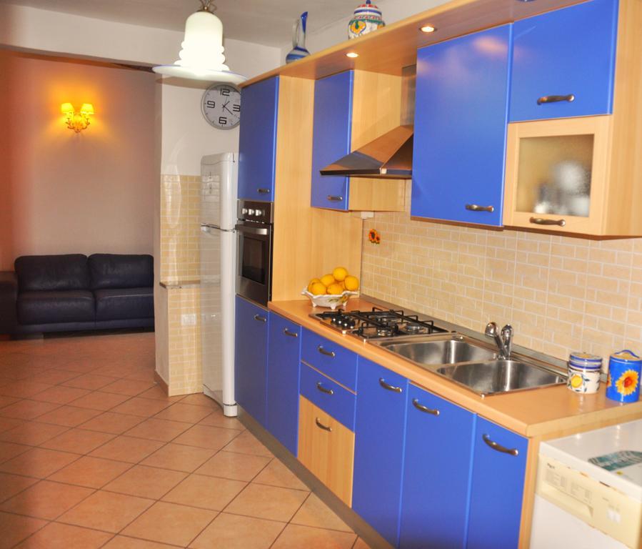 Villa Laura Sea View Apartments Santa Maria di Castellabate Ngoại thất bức ảnh